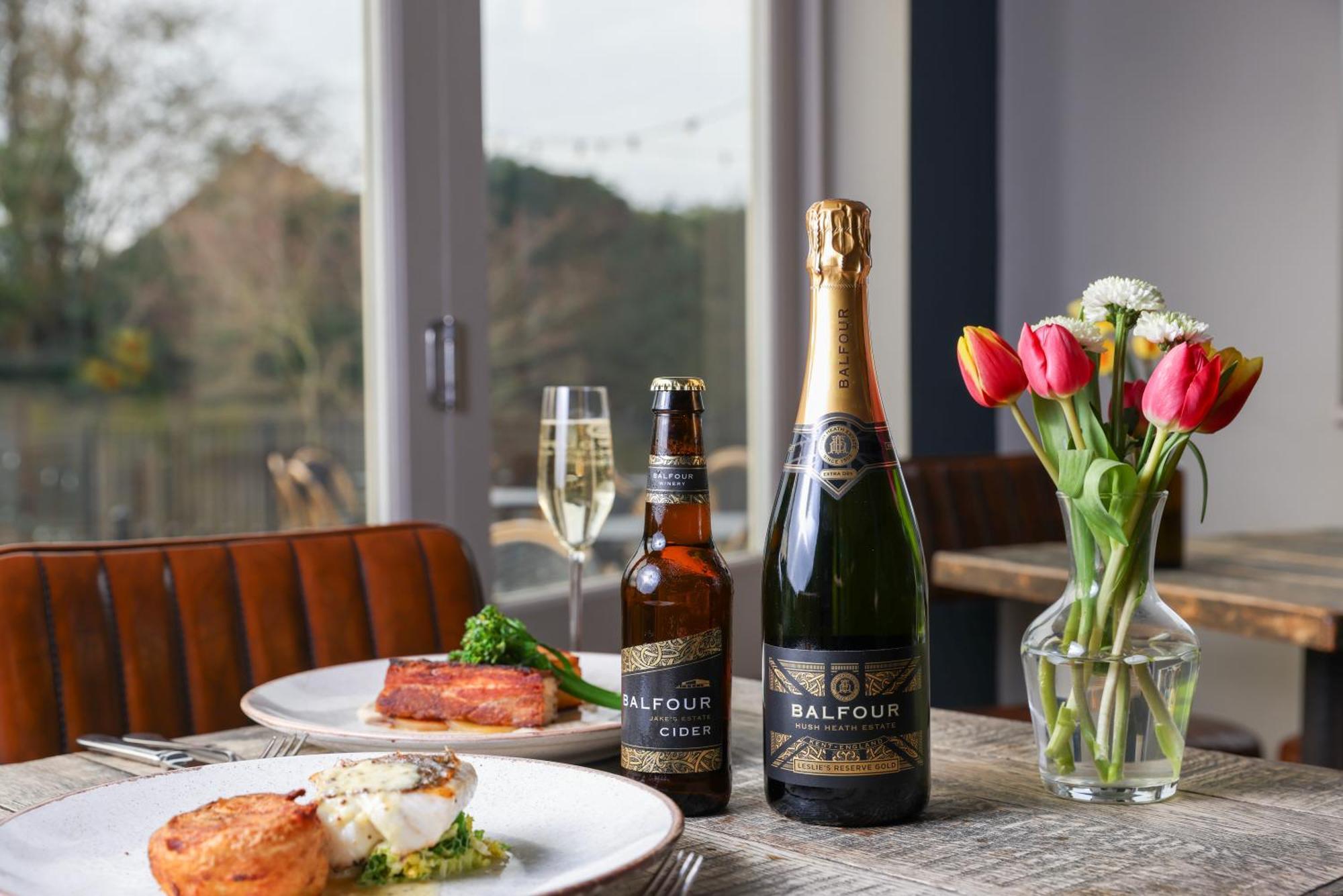 The Goudhurst Inn Esterno foto
