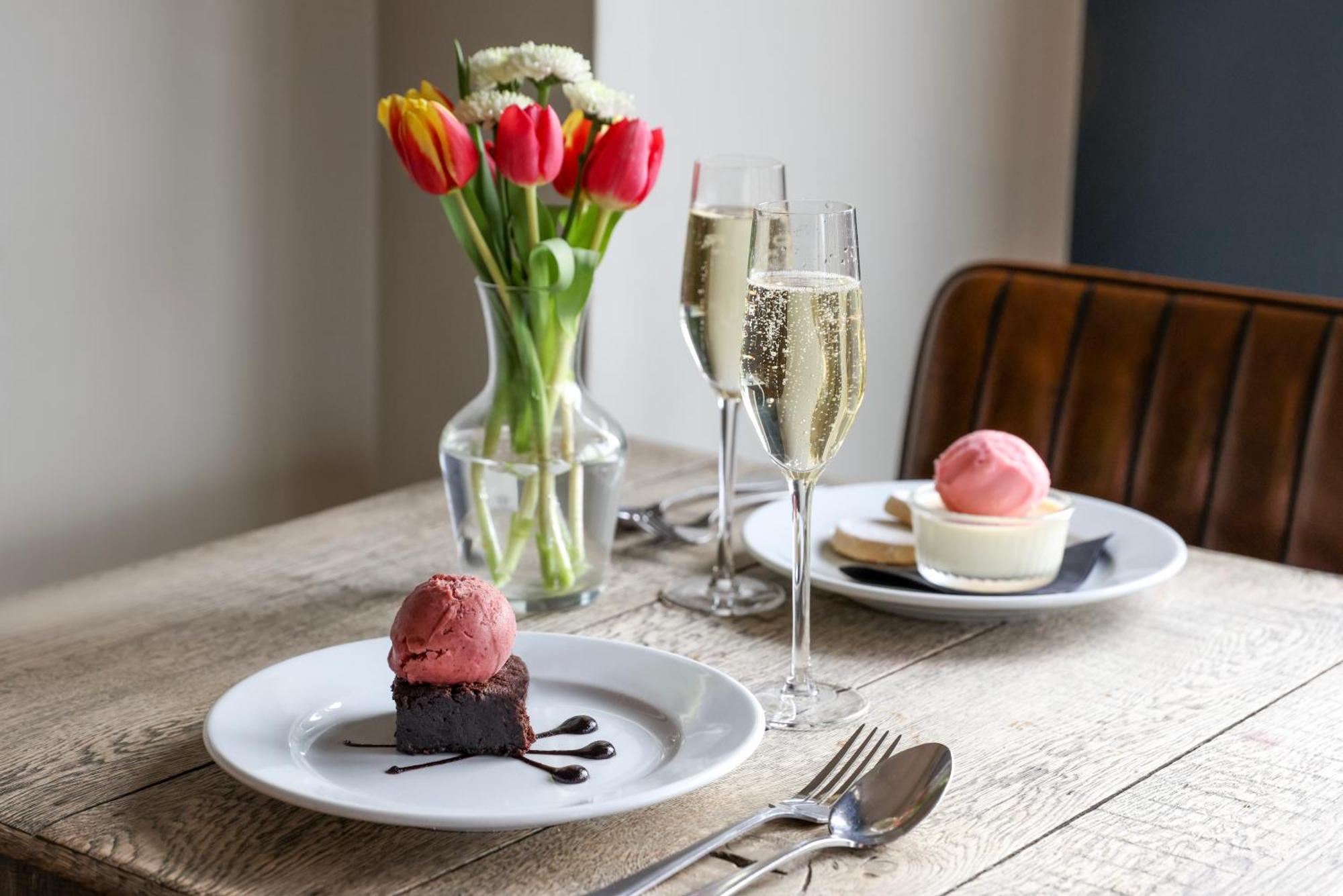 The Goudhurst Inn Esterno foto