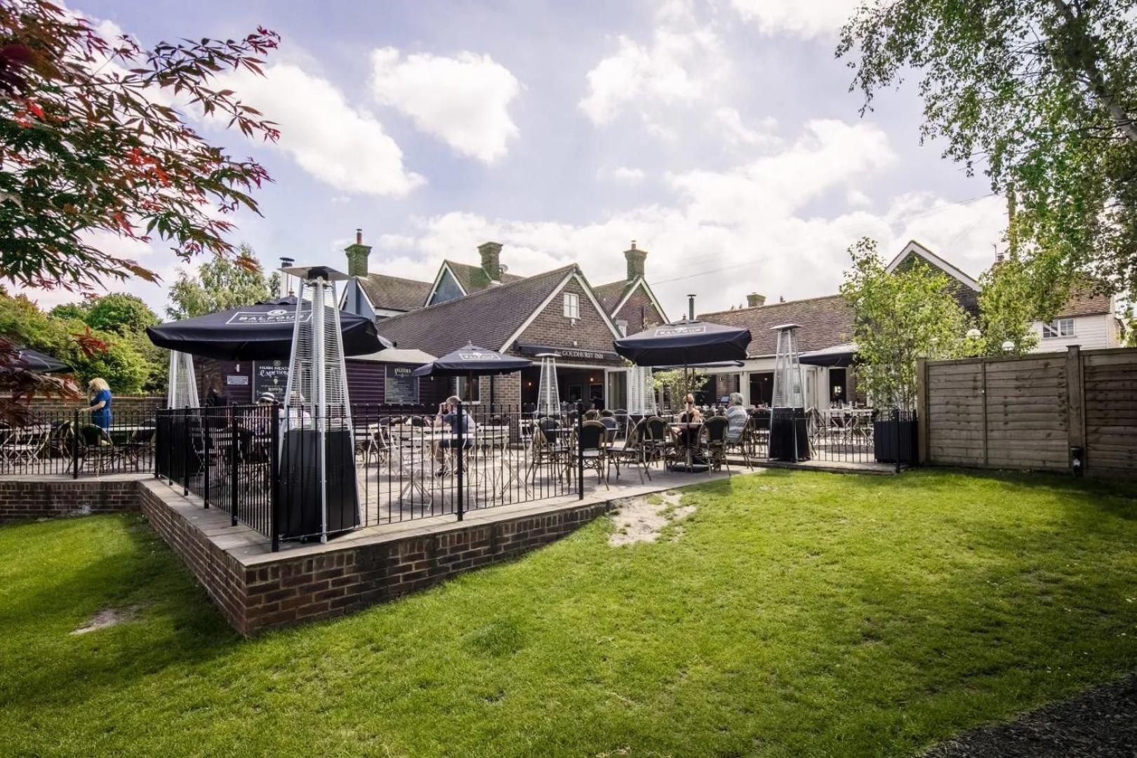 The Goudhurst Inn Esterno foto